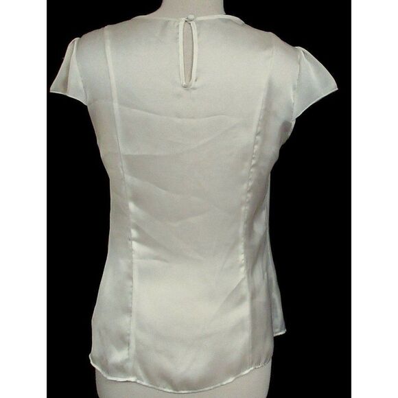 Spense Sz M Off White Pullover Blouse Top Front Fabric Flower Matte Satin Finish - Picture 4 of 6
